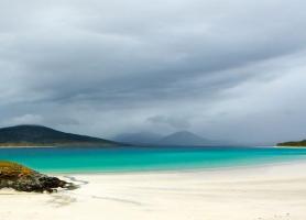 ساحل سفید و آب زمرد در اسکاتلند