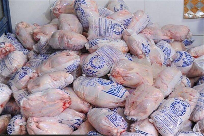 خبرنگاران توزیع مرغ منجمد در فردیس شروع شد