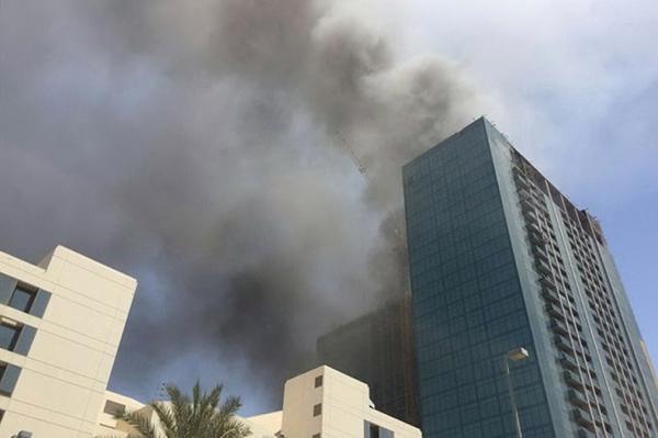 تور دبی: آتش سوزی برج مسکونی در ابوظبی