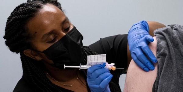 یو اس نیوز: واکسن های فایزر و مدرنا عامل صدها مورد التهاب قلبی در جوانان، سی دی سی جلسه اضطراری تشکیل می دهد