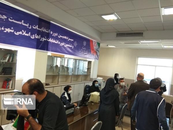خبرنگاران 72 نفر برای نشستن بر کرسی مجلس شهری در شیراز نام نویسی کردند