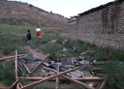 طوفان به منازل مسکونی 5 شهرستان گلستان خسارت زد