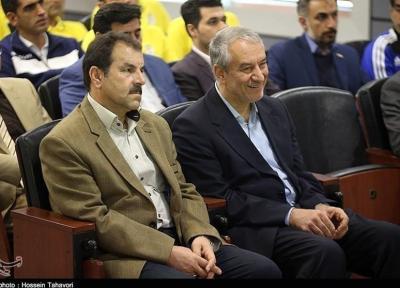مرتضی کریمی: آقای اصفهانیان! شما بازنشسته هستی و باید جایگاه ریاست را رها کنی و بروی!، کامرانی فر را کنار گذاشتند و حالا نوبت رفعتی است