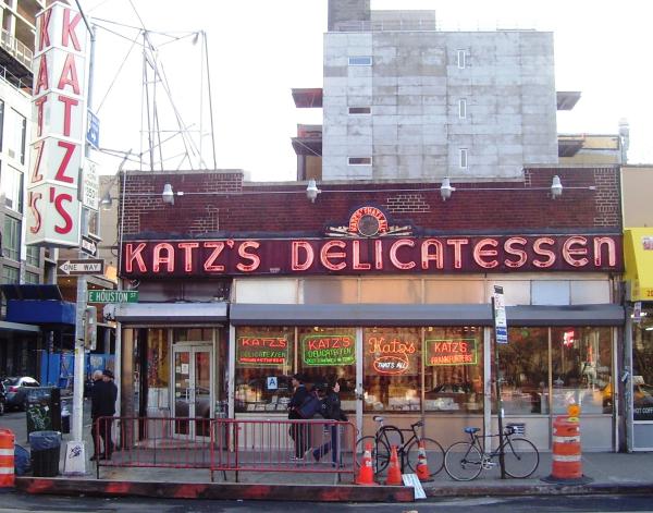 طعم های فراموش نشدنی: گشت و گذار در رستوران های مشهور نیویورک